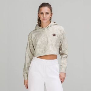 Women’s lululemon team Canada all yours cropped hoodie